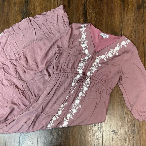 Polygram “The Rylan” modest embroidered maxi dress SZ MED - Picture 4 of 10